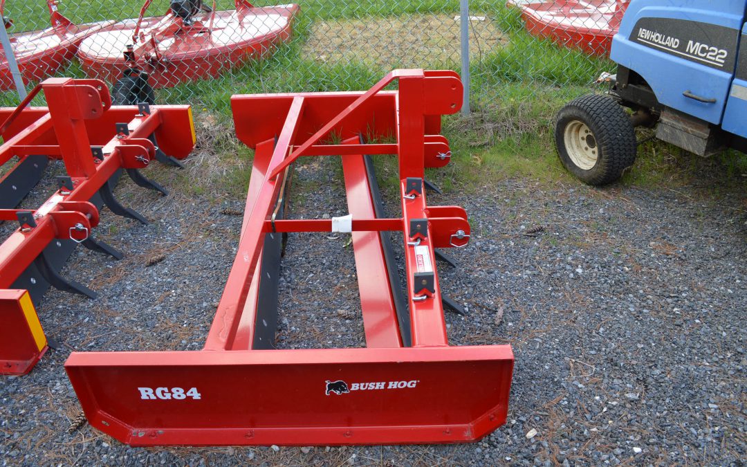 RG84 Grading Scraper